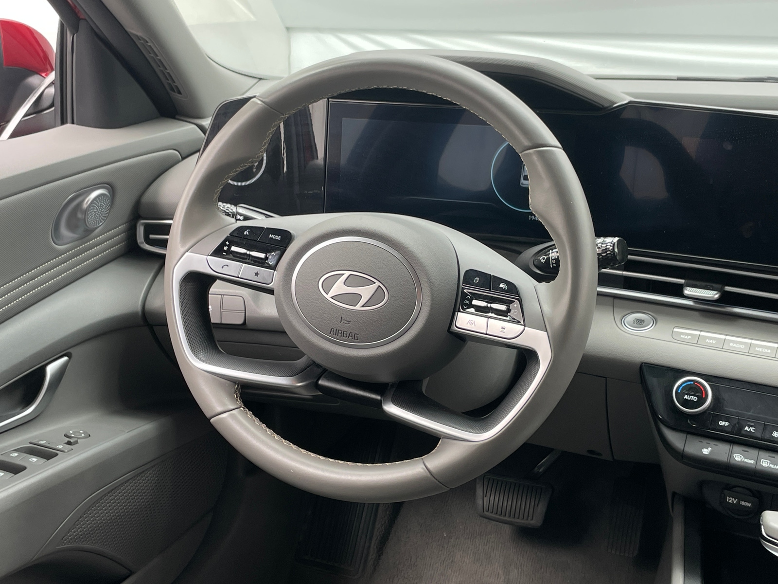 Thumbnail: 2025 Hyundai Elantra - 5