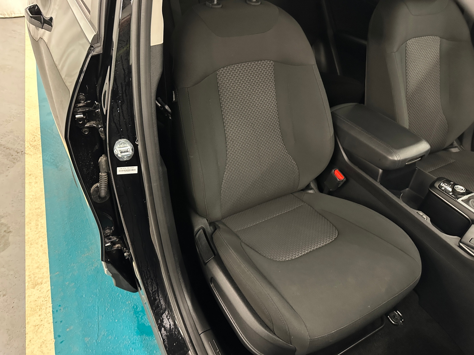 Thumbnail: 2025 Kia Sportage - 2