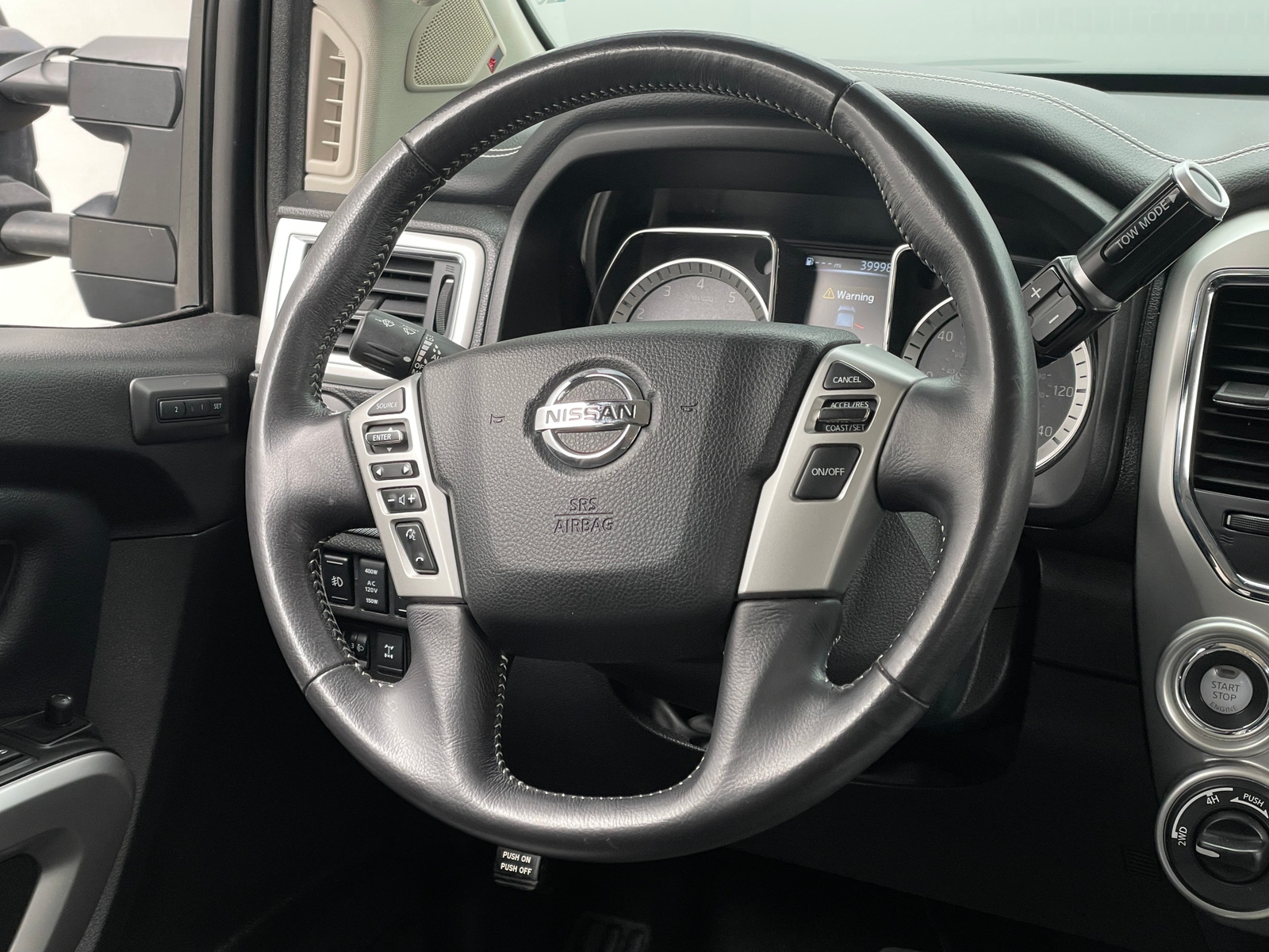 Thumbnail: 2018 Nissan Titan - 5