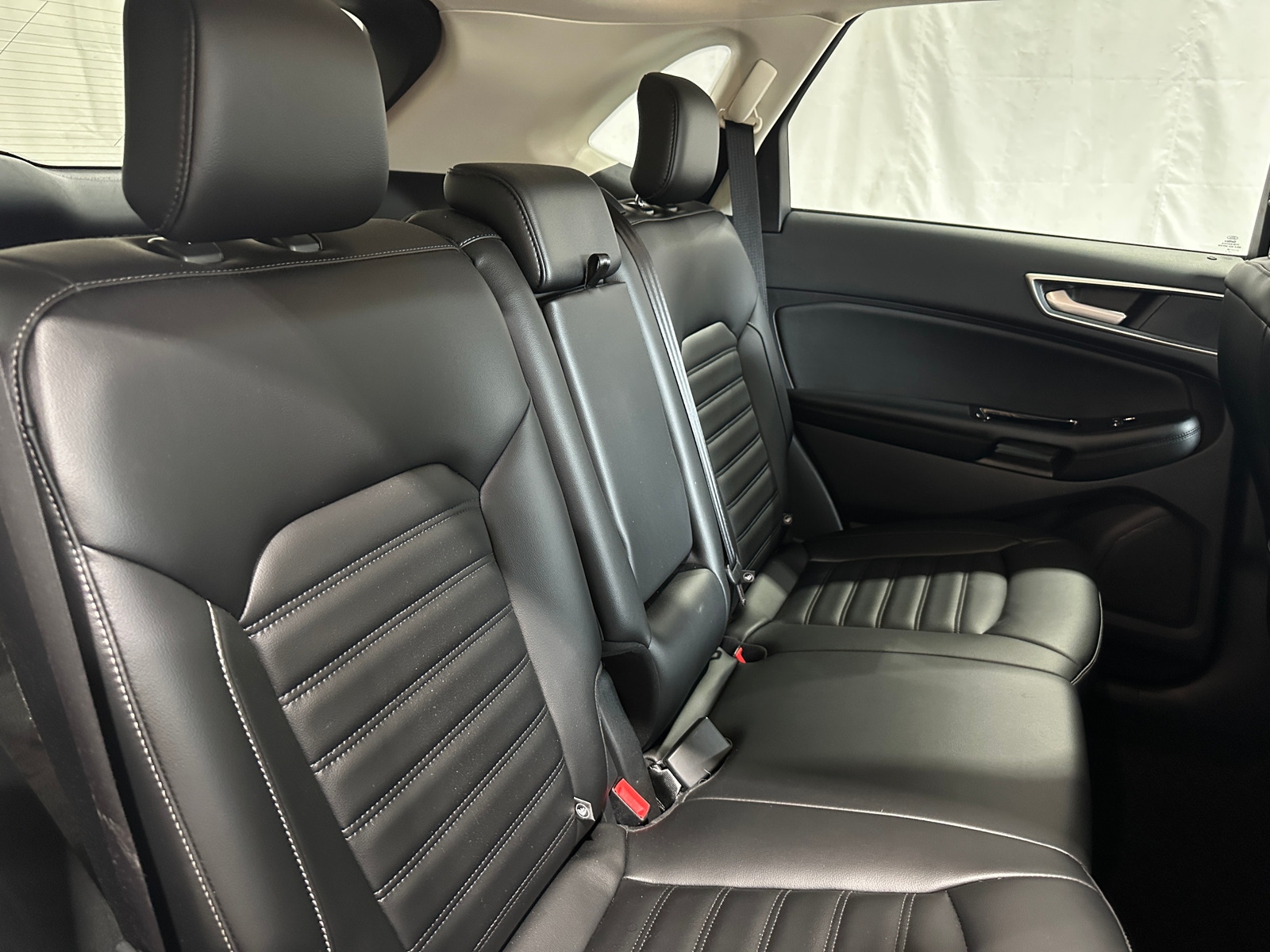 Thumbnail: 2020 Ford Edge - 5