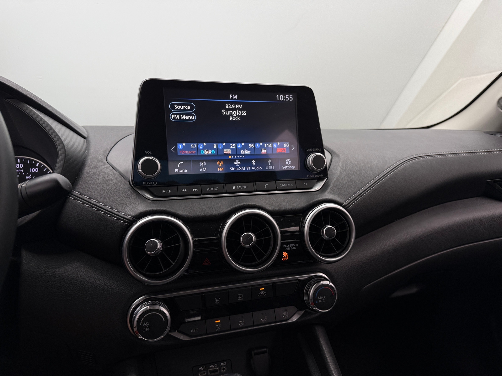 Thumbnail: 2023 Nissan Sentra - 4