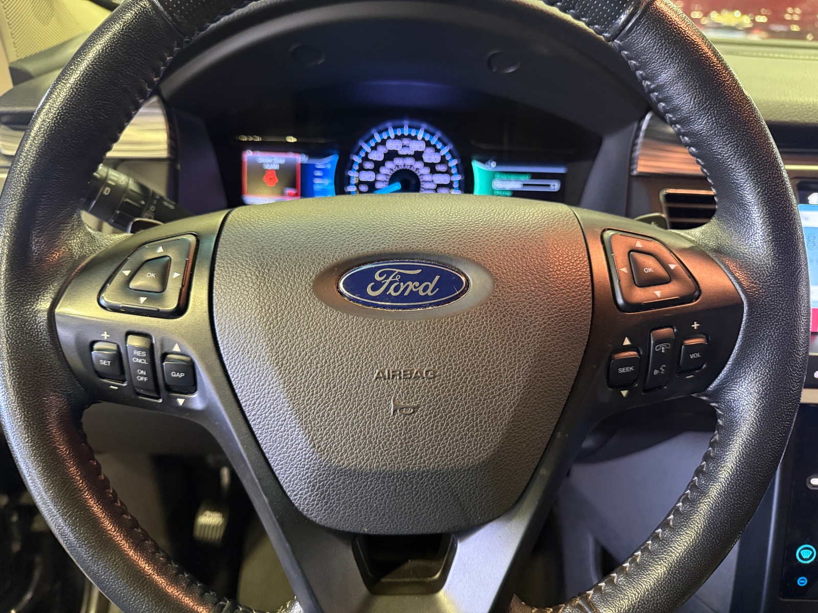 Thumbnail: 2019 Ford Flex - 4