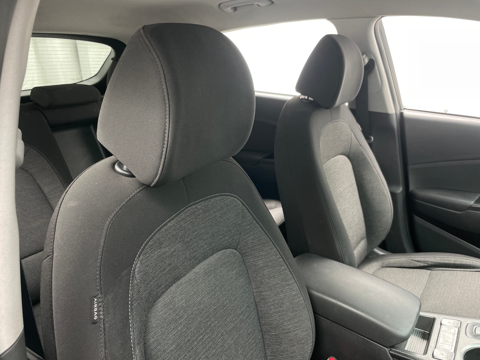 Thumbnail: 2021 Hyundai Kona - 2