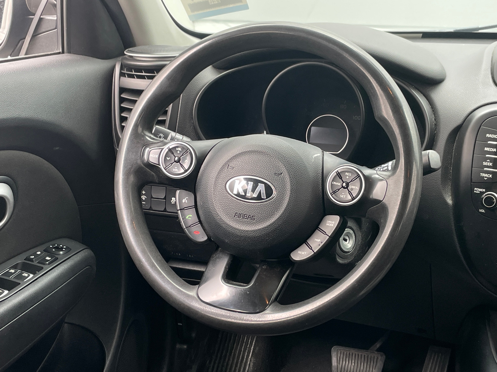 Thumbnail: 2018 Kia Soul - 5