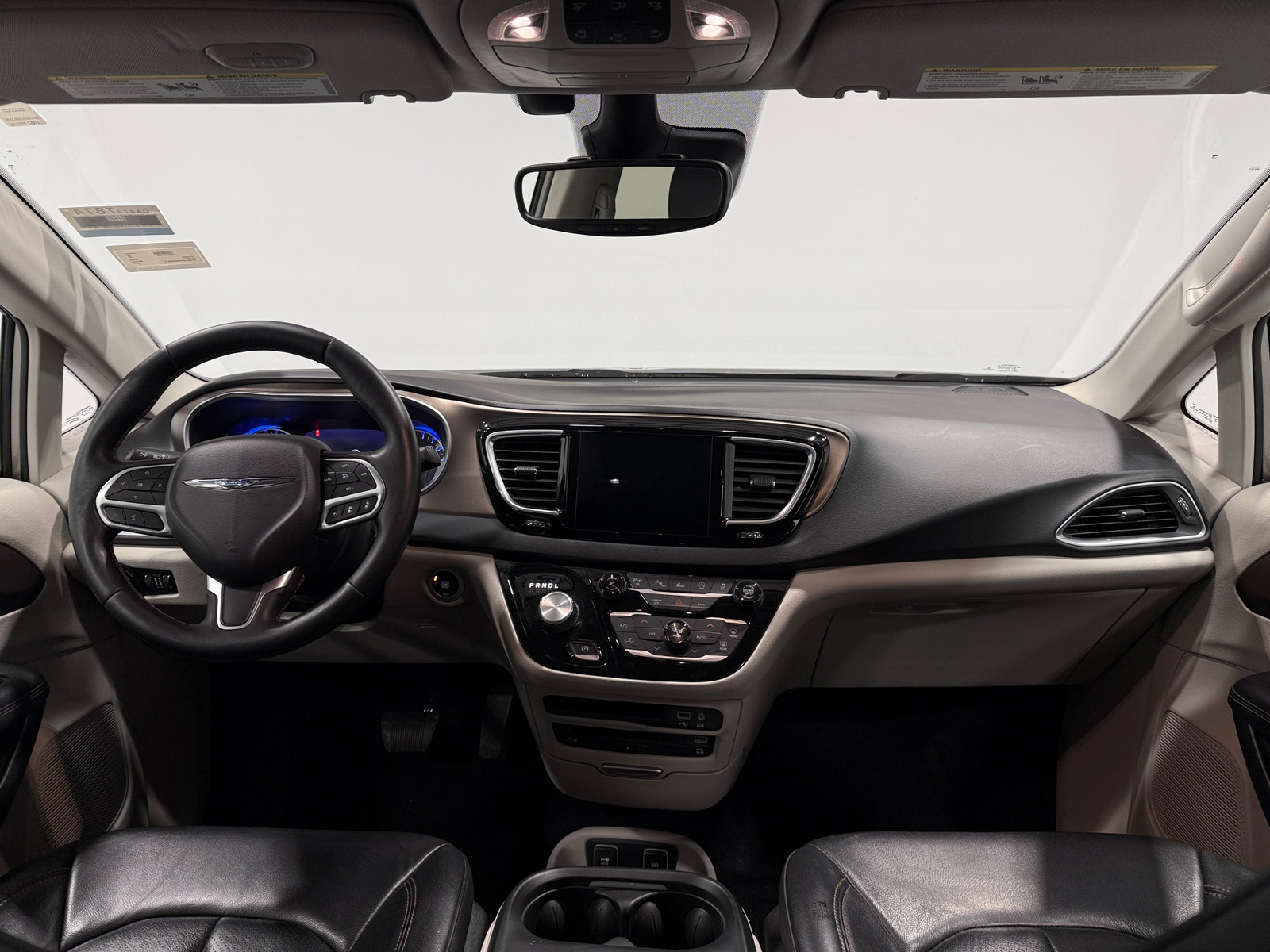 Thumbnail: 2017 Chrysler Pacifica - 2