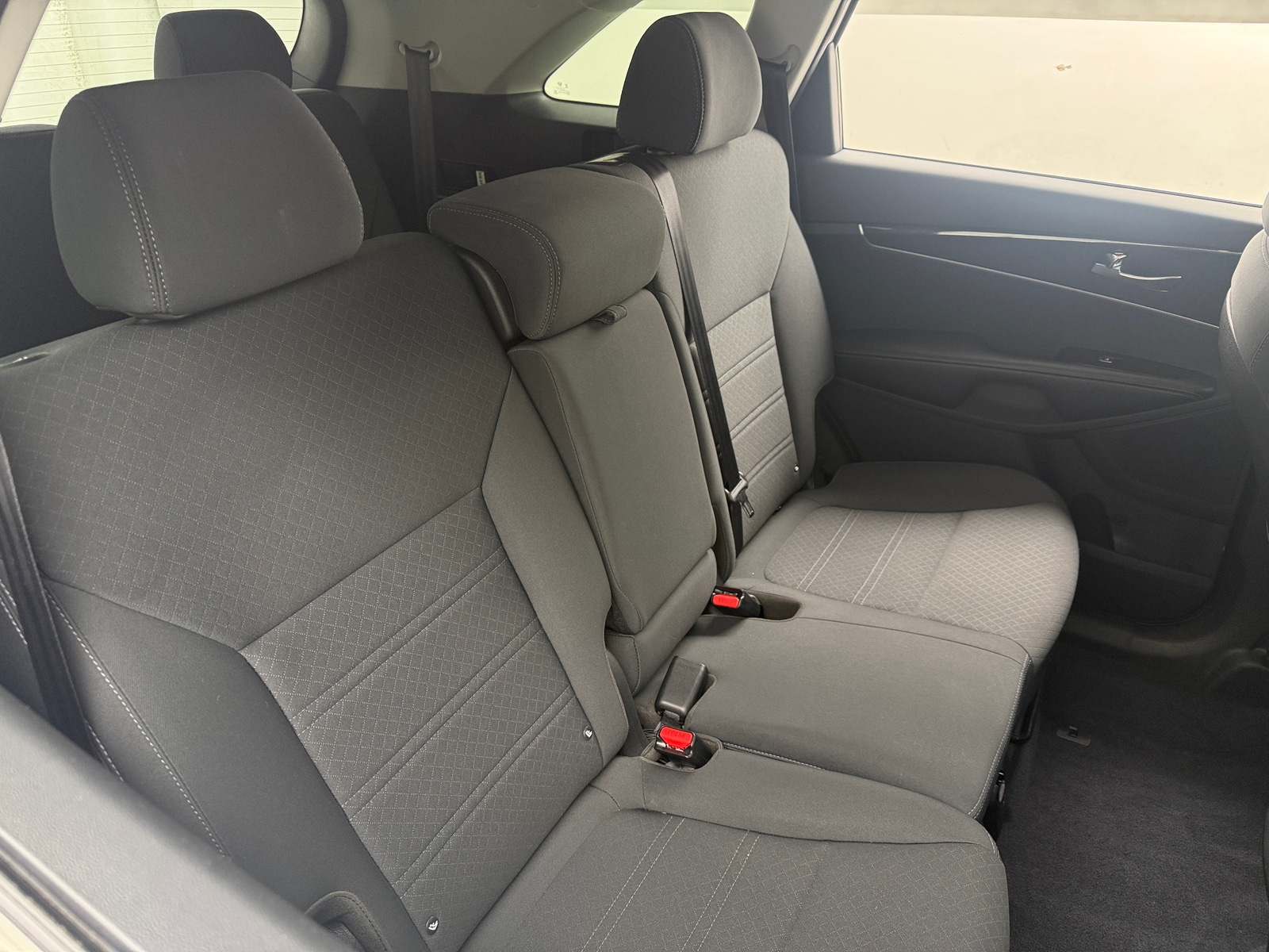 Thumbnail: 2020 Kia Sorento - 6