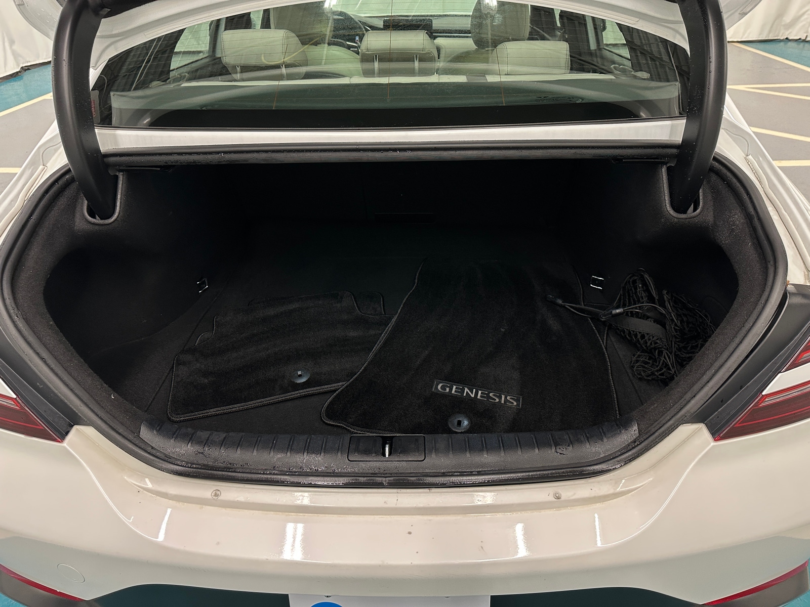 Thumbnail: 2025 Genesis G70 - 6