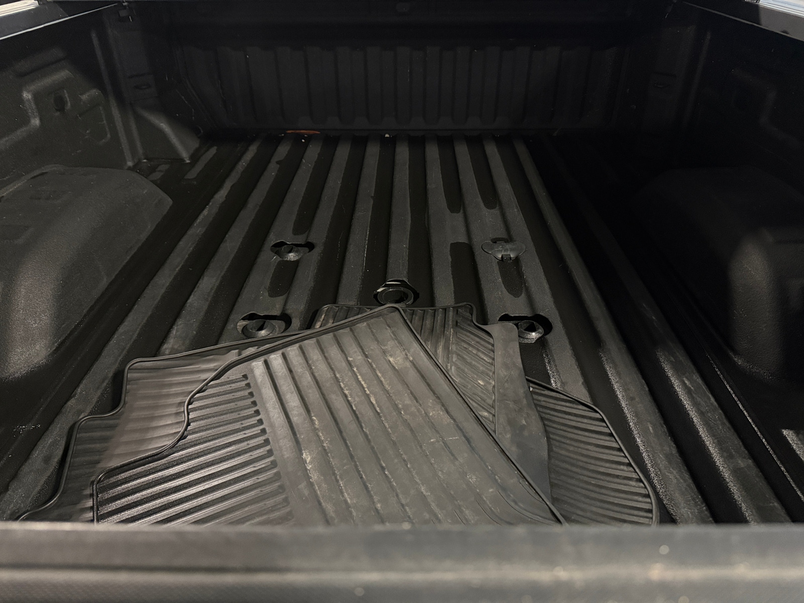 Thumbnail: 2024 GMC Sierra 2500 - 6