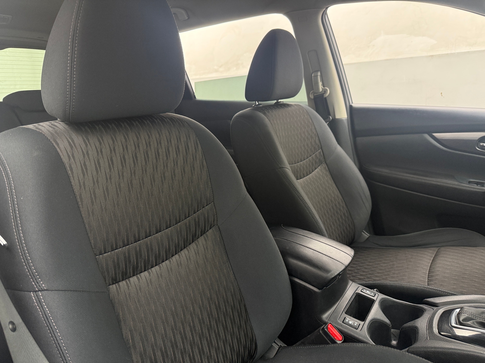 Thumbnail: 2019 Nissan Rogue - 2