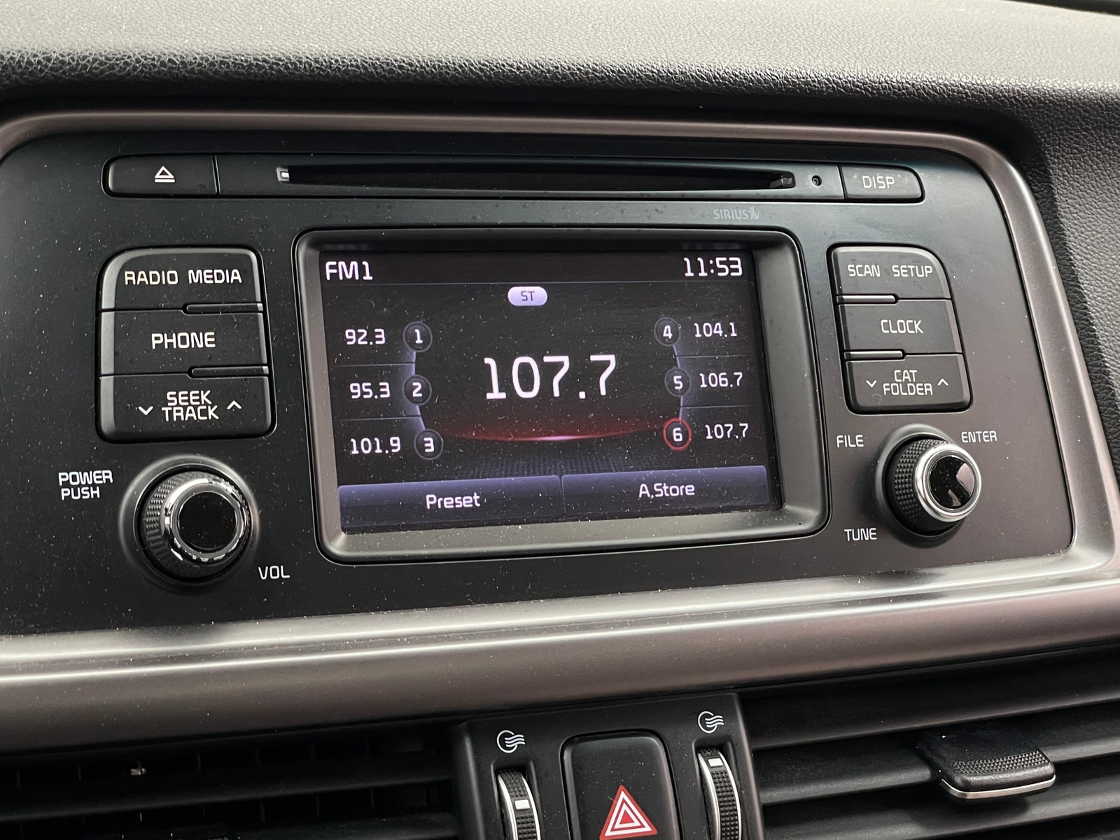 Thumbnail: 2017 Kia Optima - 4