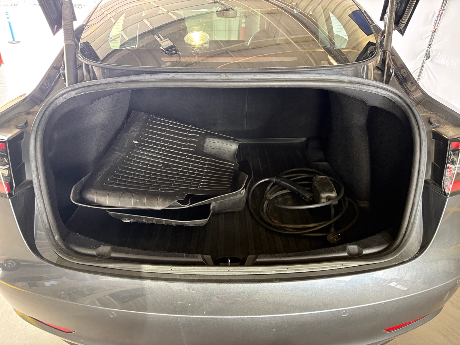 Thumbnail: 2022 Tesla Model 3 - 6