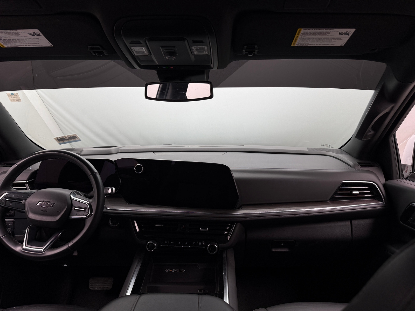 Thumbnail: 2025 Chevrolet Suburban - 2