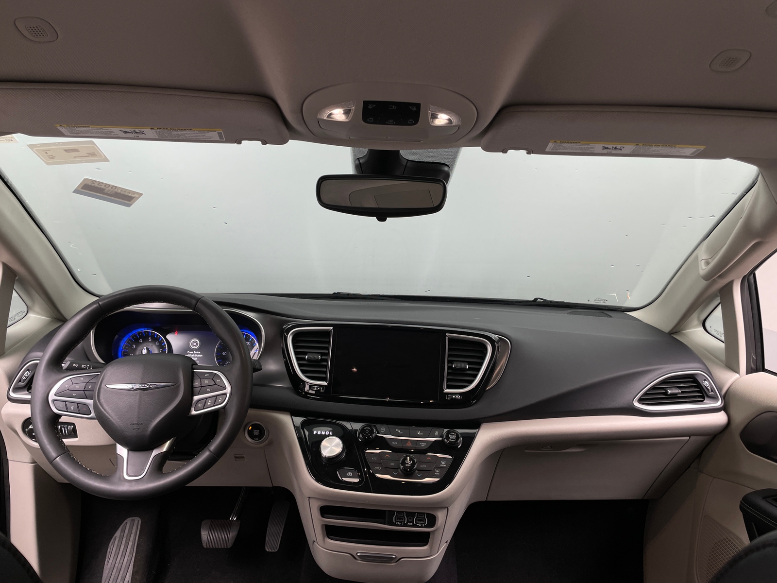 Thumbnail: 2023 Chrysler Pacifica - 2
