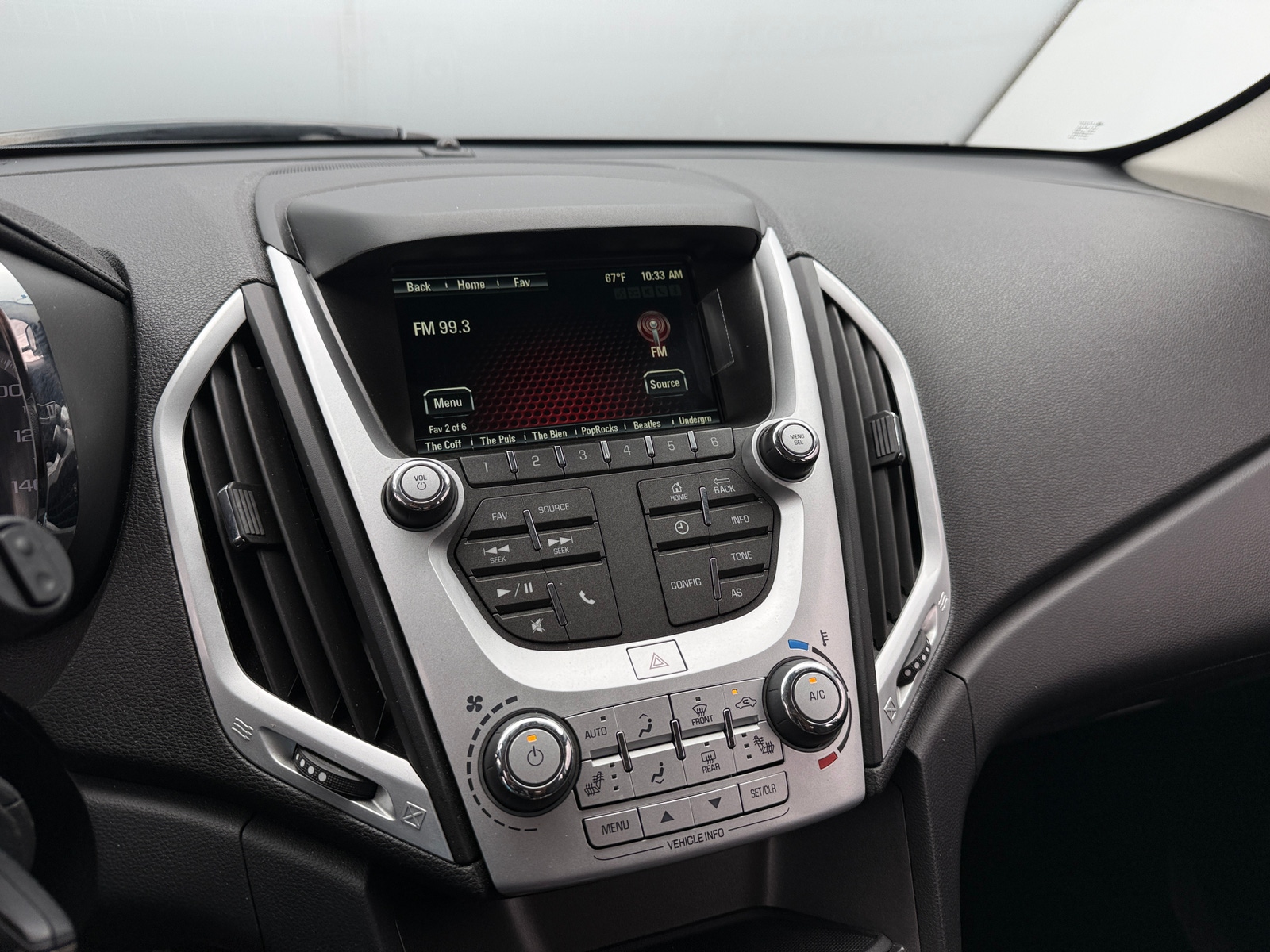 Thumbnail: 2017 GMC Terrain - 4