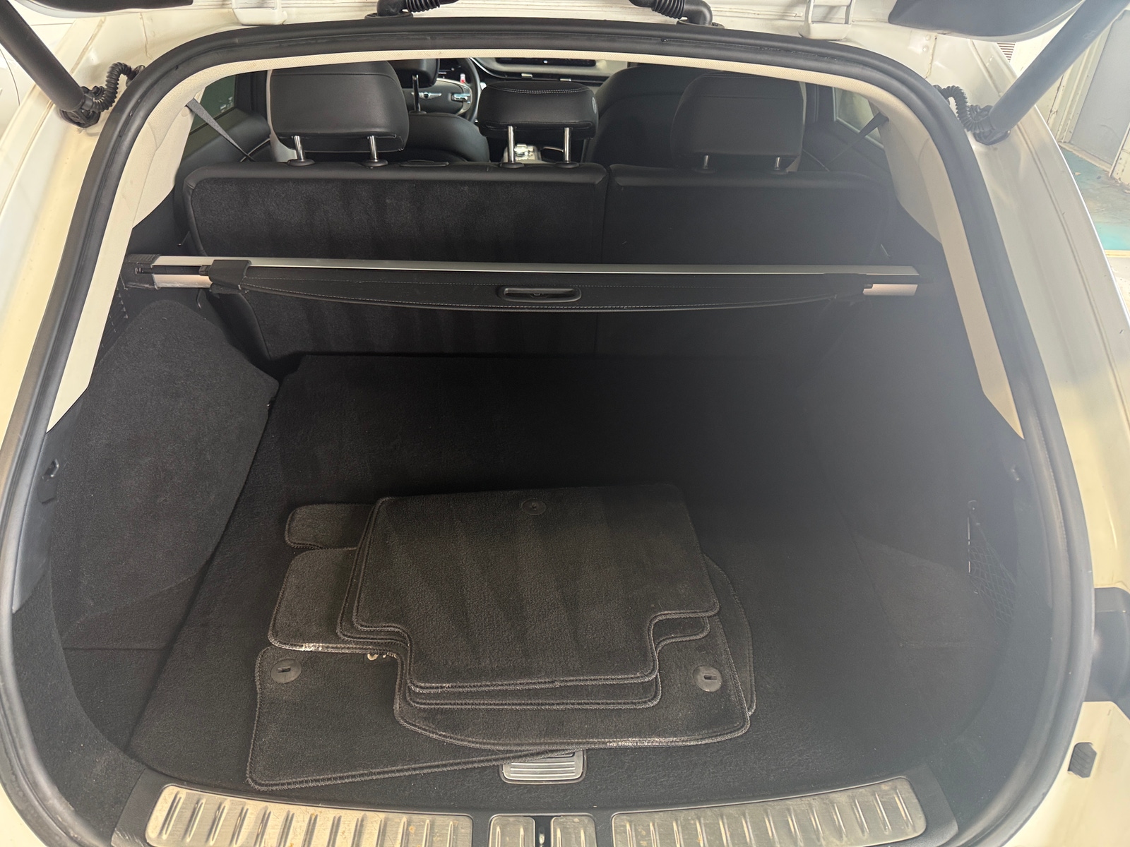 Thumbnail: 2023 Genesis GV70 - 6