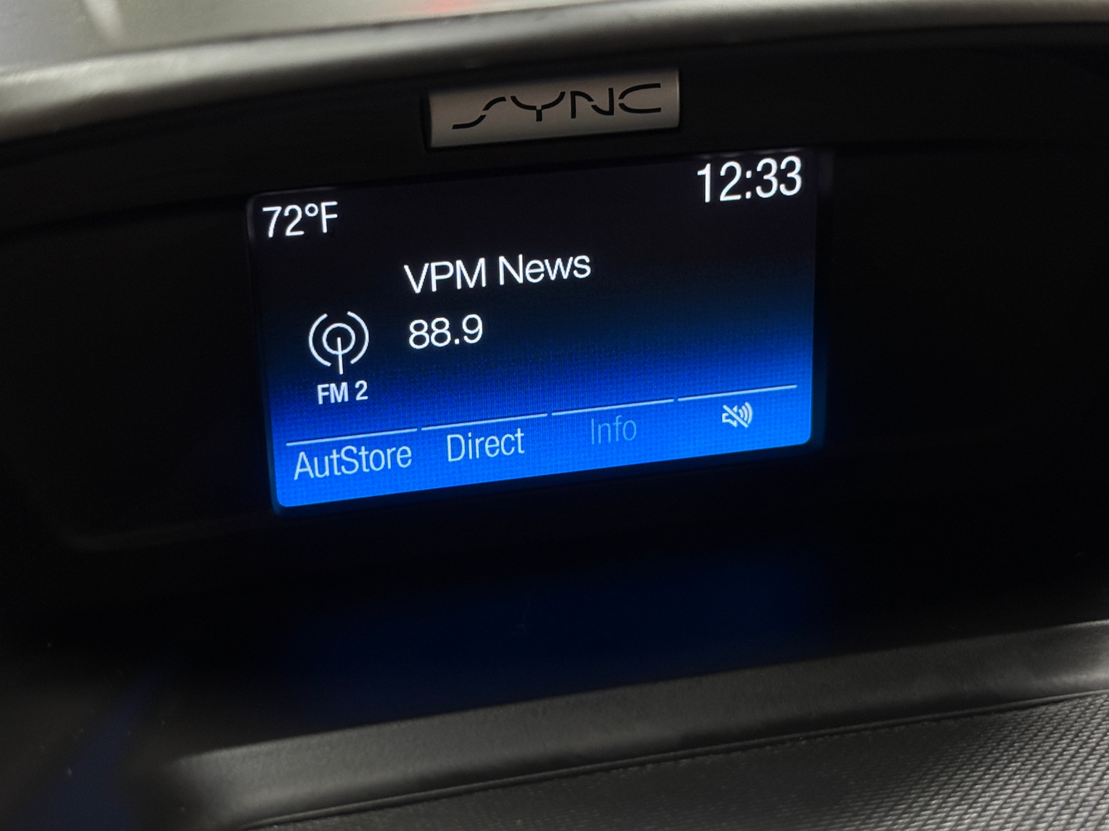 Thumbnail: 2017 Ford Escape - 4