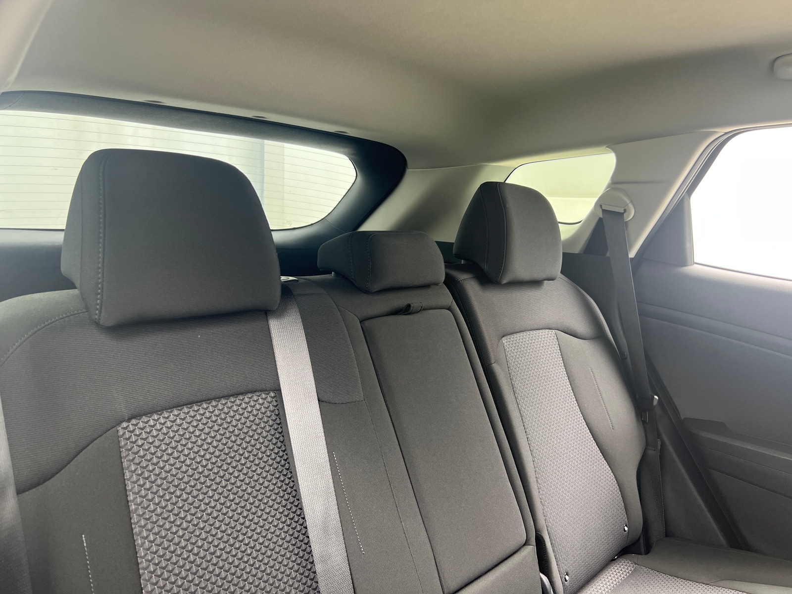 Thumbnail: 2025 Kia Sportage - 6
