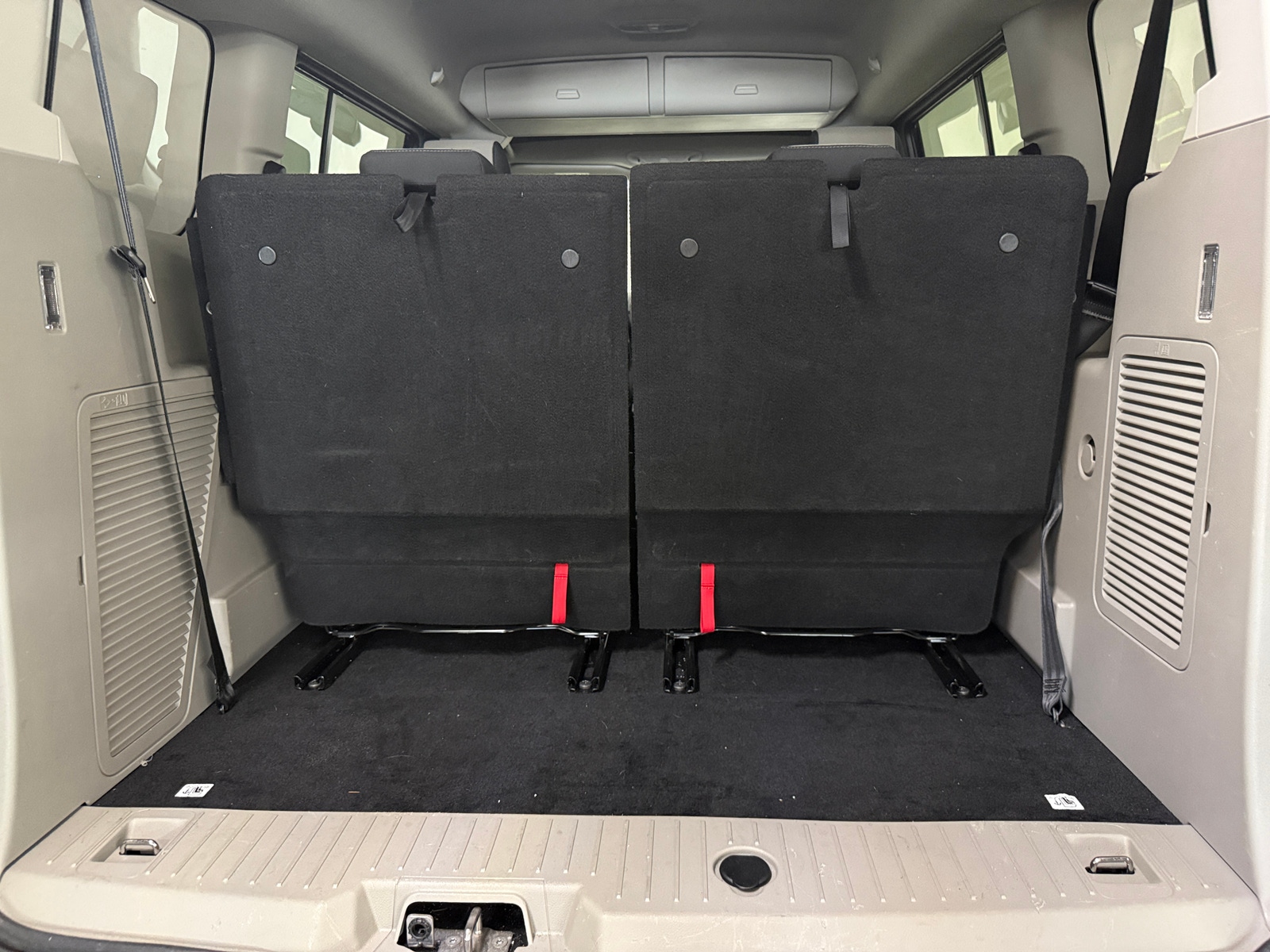 Thumbnail: 2023 Ford Transit Series - 7