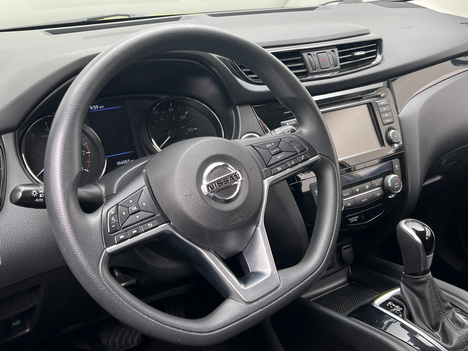 Thumbnail: 2020 Nissan Rogue Sport - 5