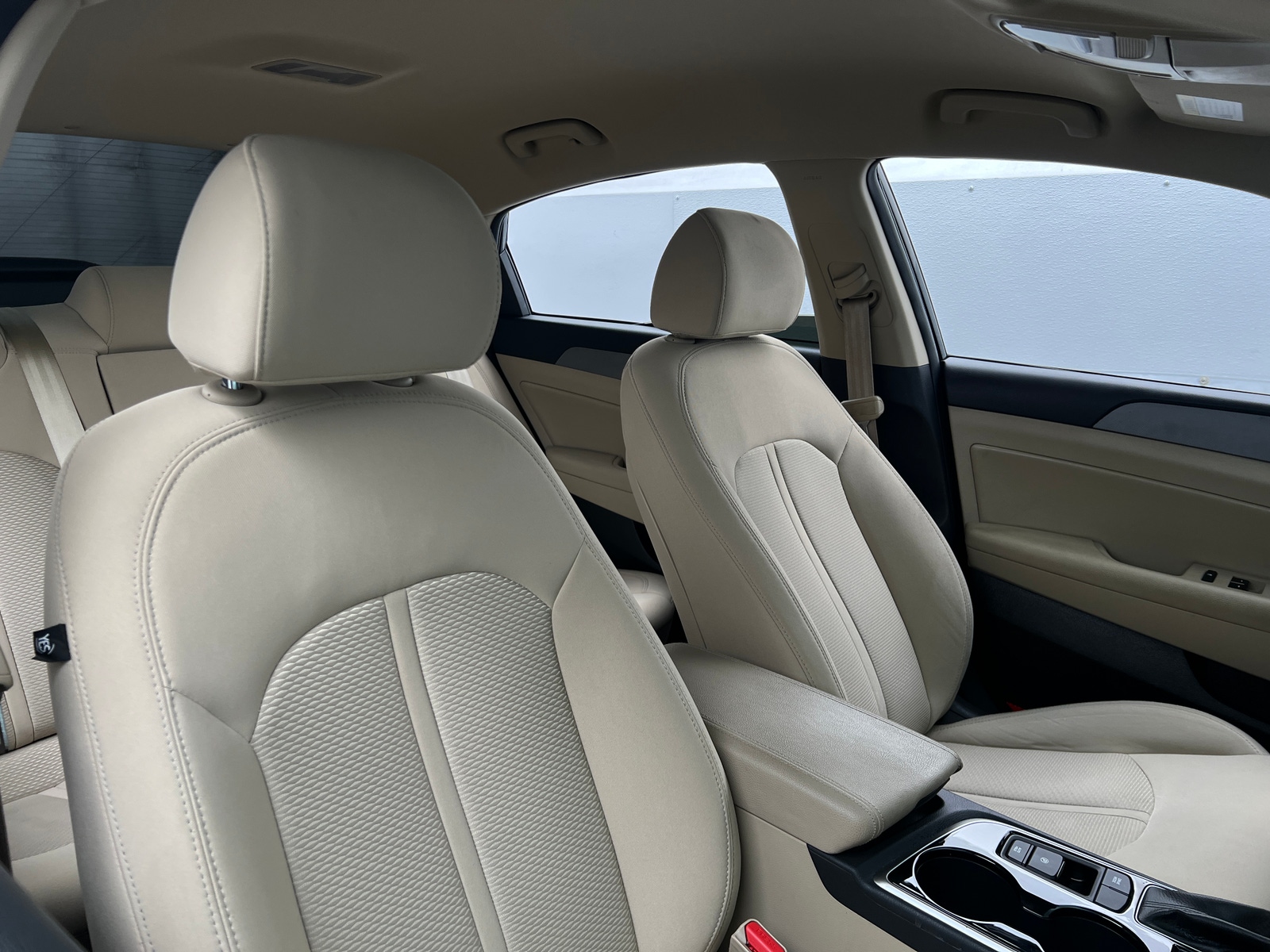 Thumbnail: 2019 Hyundai Sonata - 2