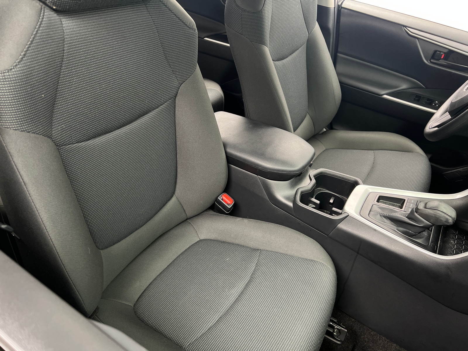 Thumbnail: 2025 Toyota RAV4 - 2