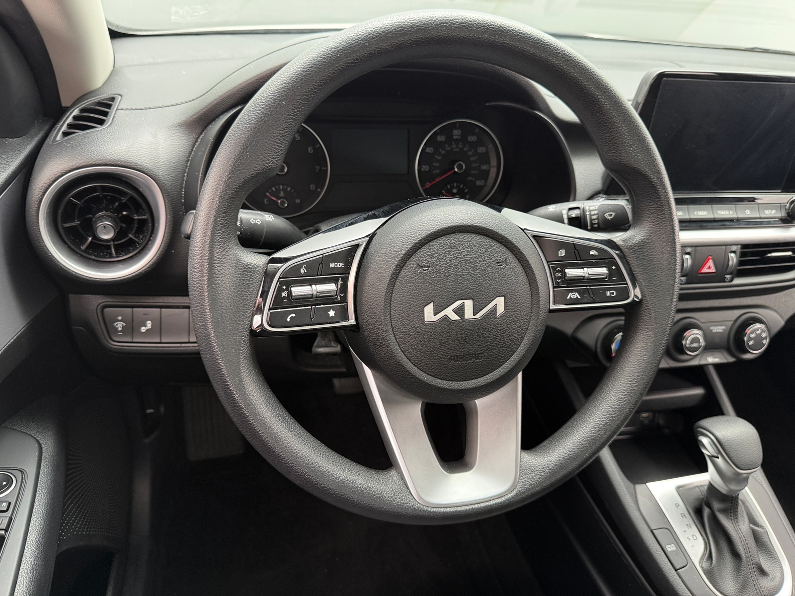 Thumbnail: 2024 Kia Forte - 5