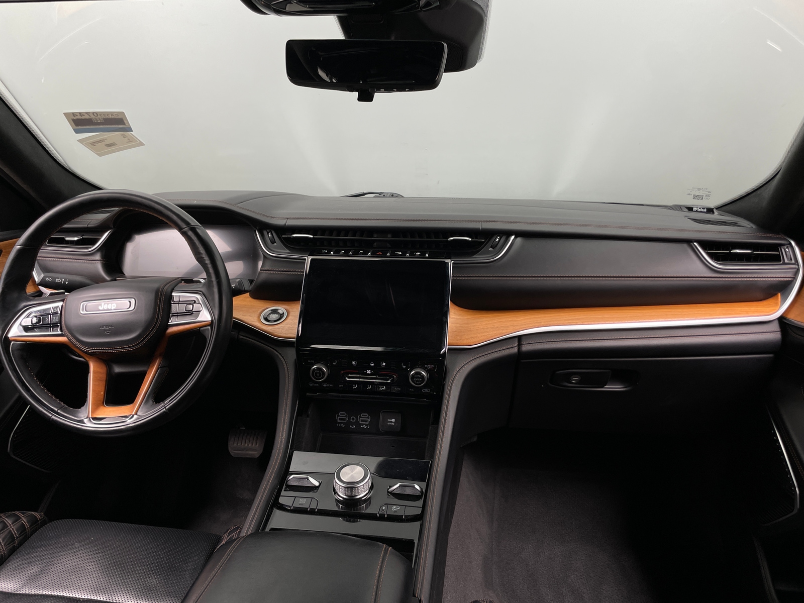 Thumbnail: 2021 Jeep Grand Cherokee L - 2