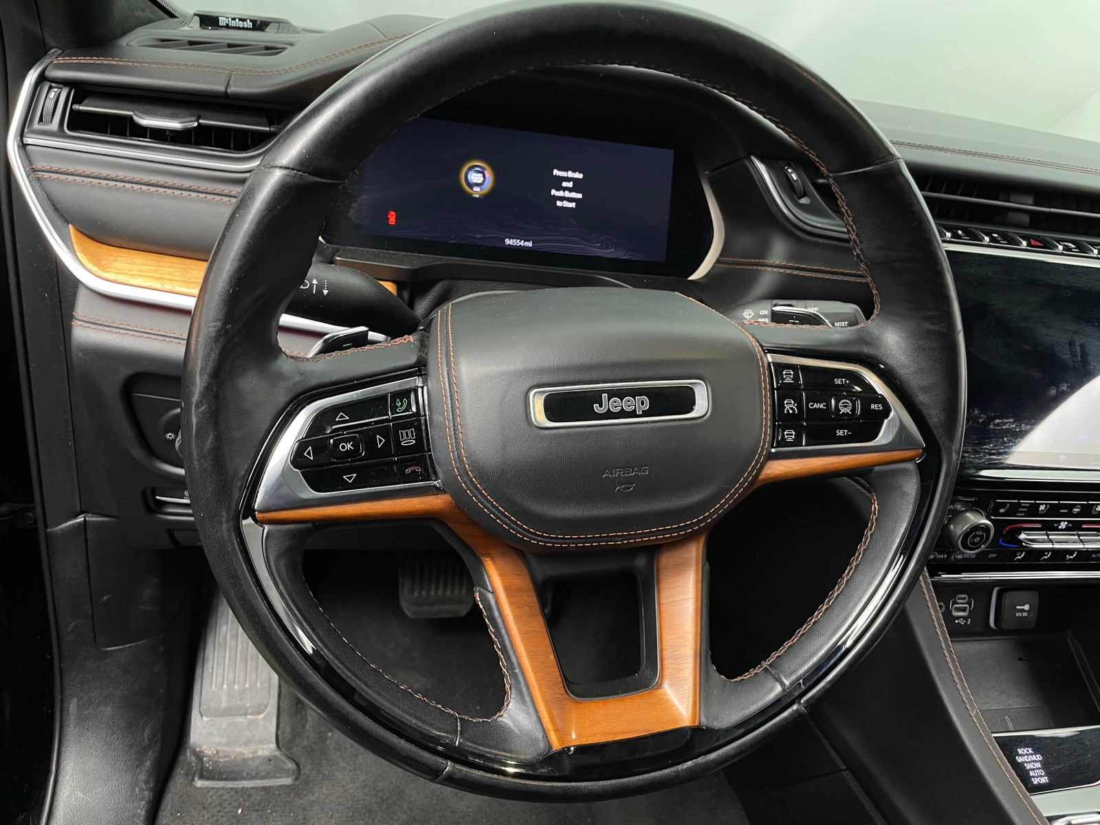 Thumbnail: 2021 Jeep Grand Cherokee L - 4