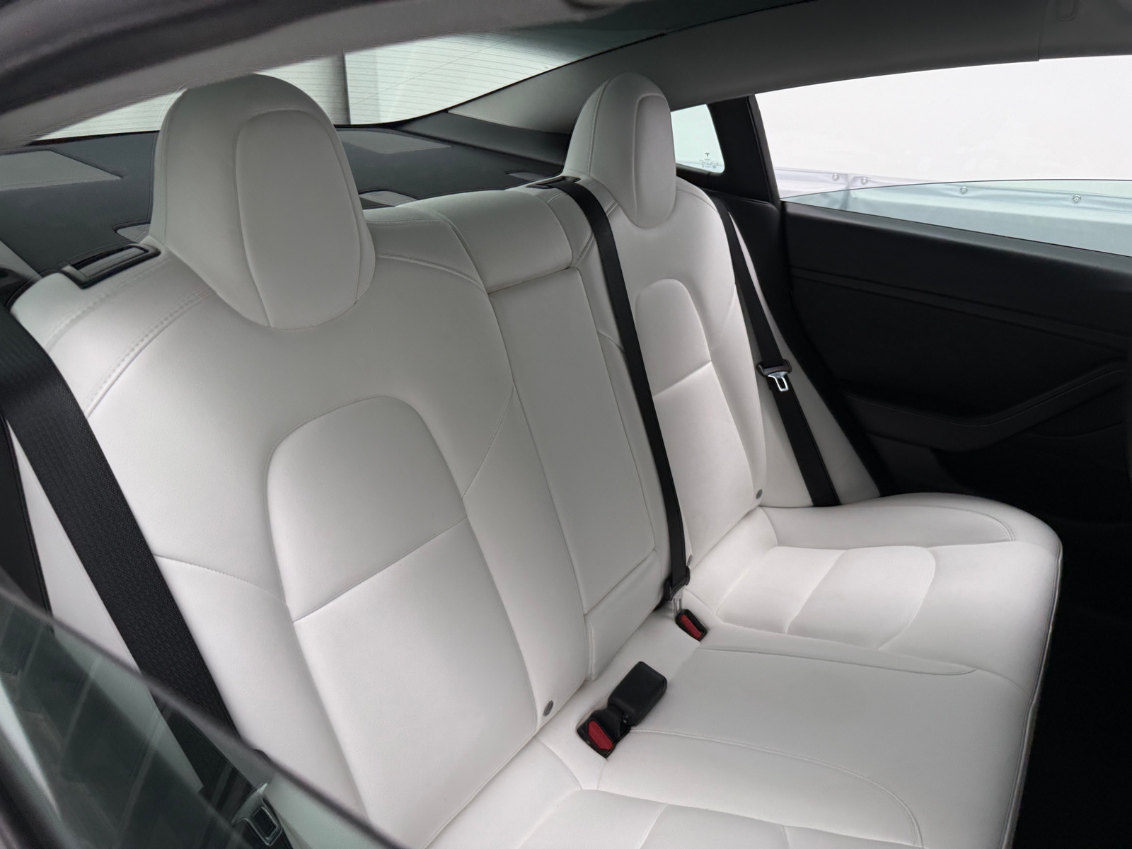 Thumbnail: 2021 Tesla Model 3 - 4