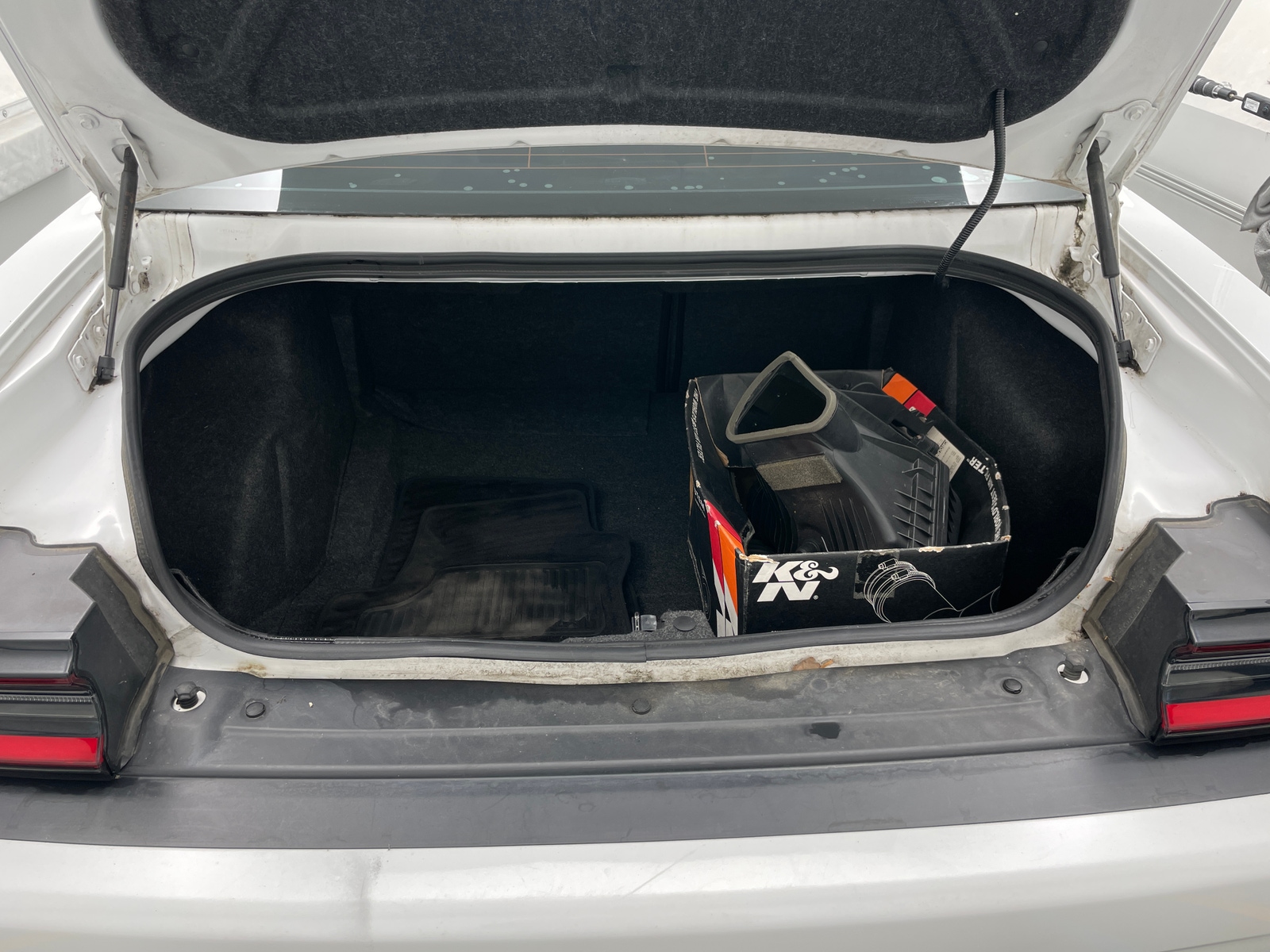 Thumbnail: 2016 Dodge Challenger - 4