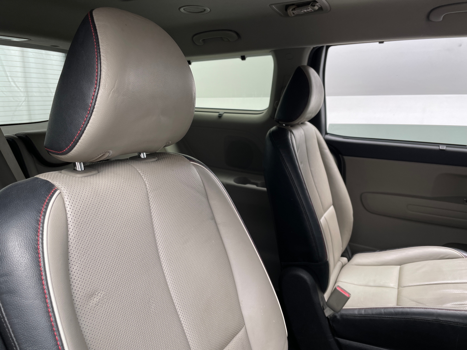 Thumbnail: 2020 Kia Sedona - 5
