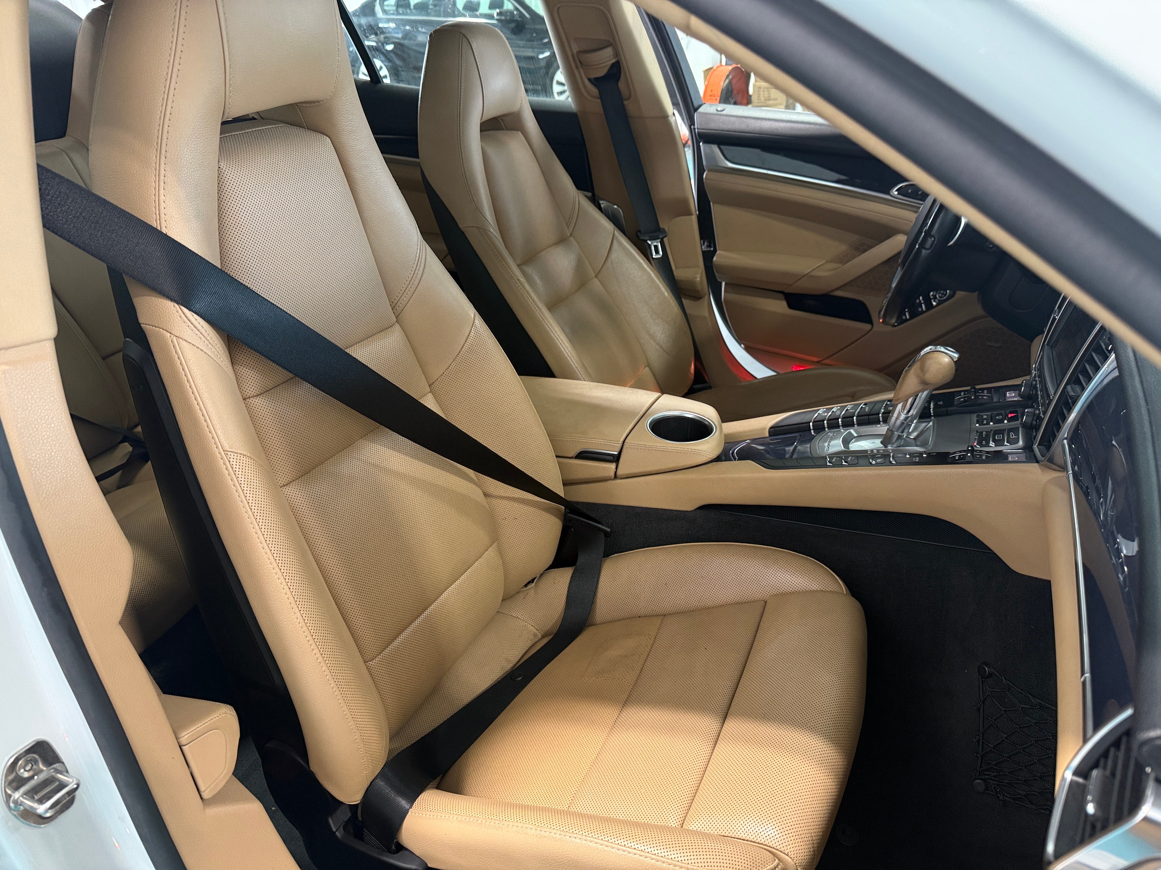 2016 Porsche Panamera