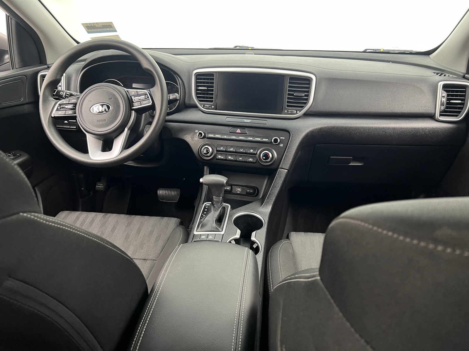 Thumbnail: 2021 Kia Sportage - 3