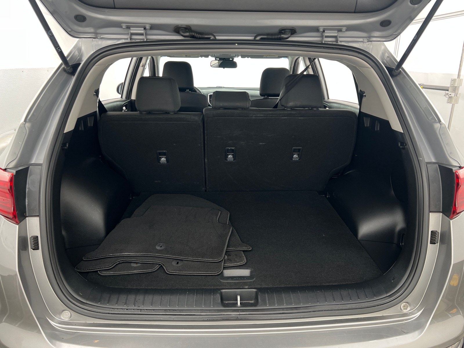 Thumbnail: 2021 Kia Sportage - 7