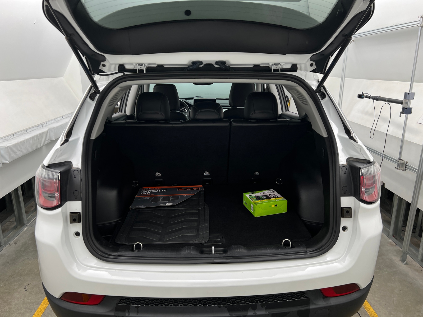 Thumbnail: 2022 Jeep Compass - 6