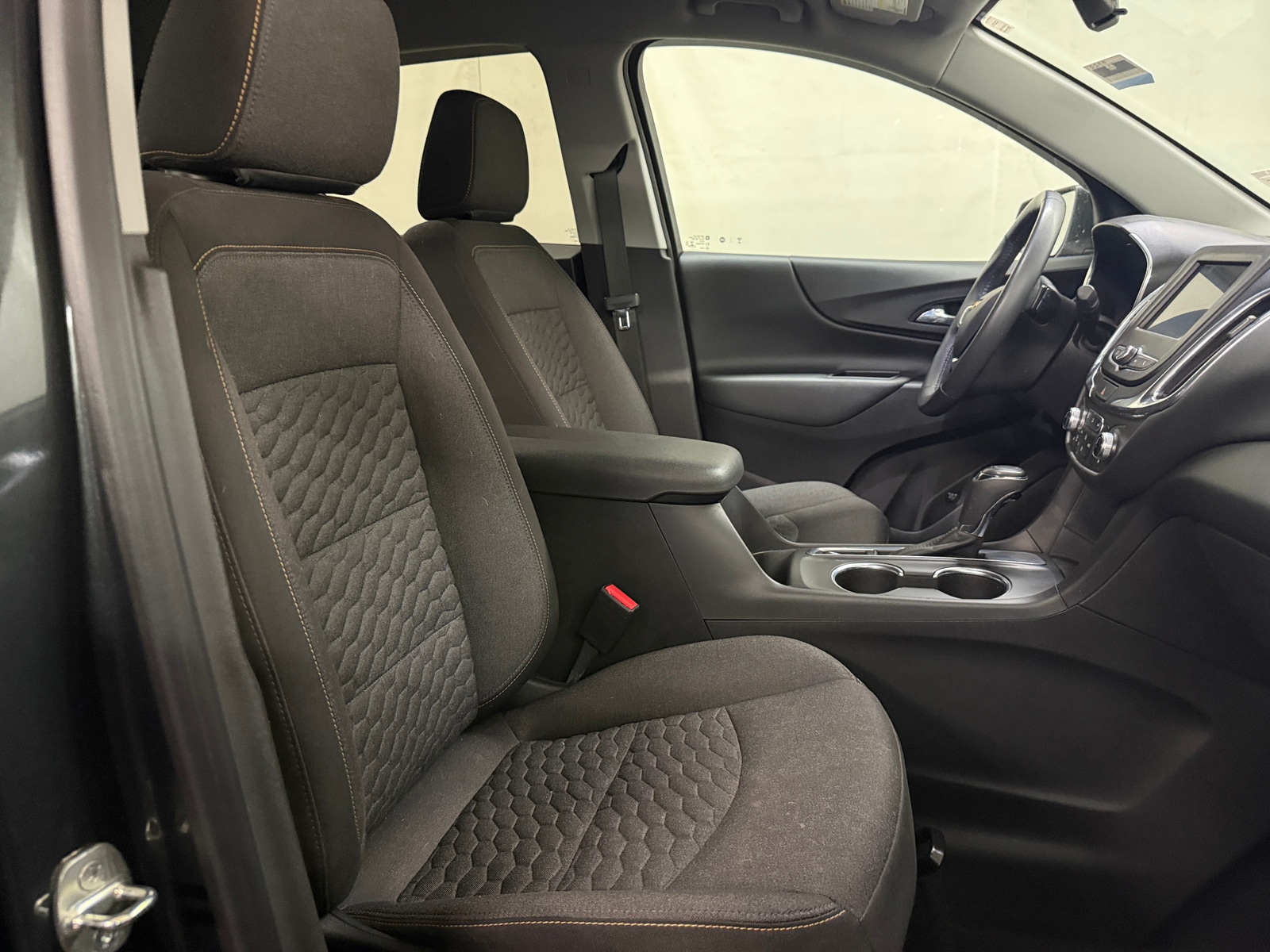 Thumbnail: 2021 Chevrolet Equinox - 2