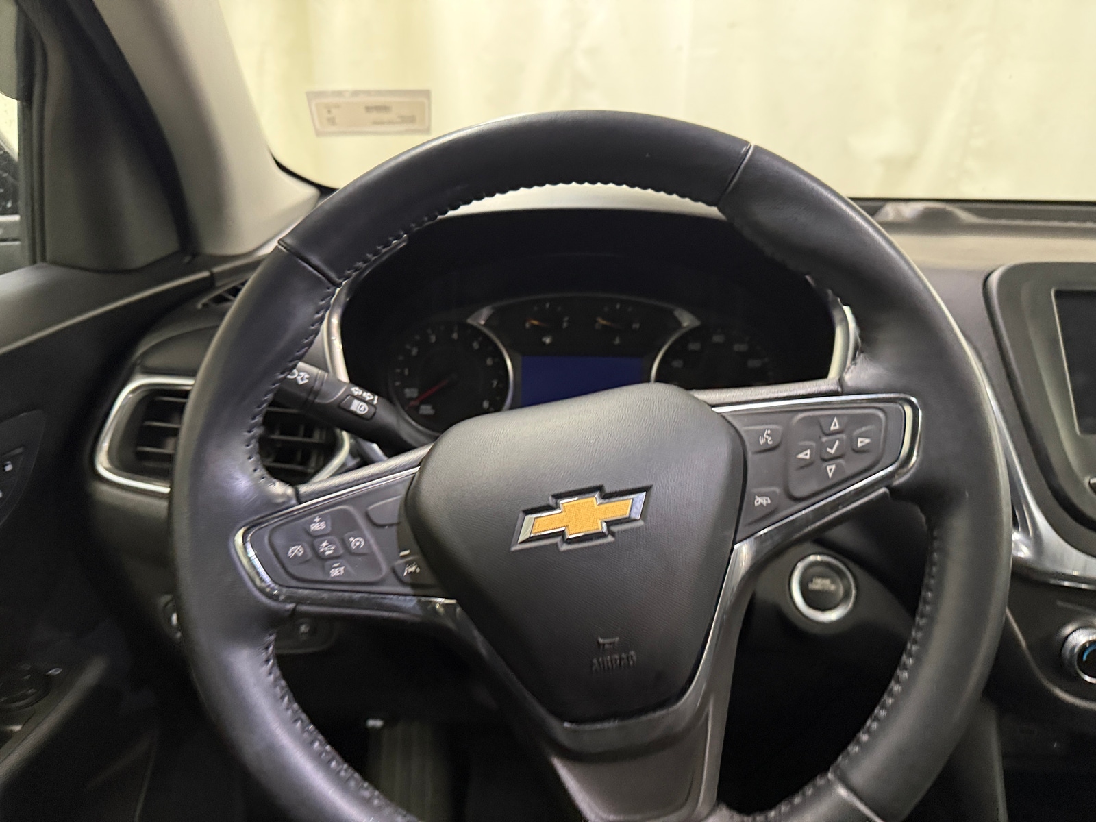 Thumbnail: 2021 Chevrolet Equinox - 5