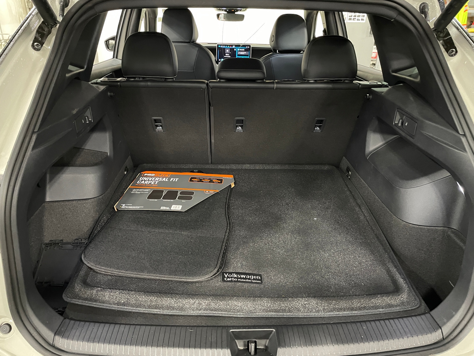 Thumbnail: 2025 Volkswagen Tiguan - 6