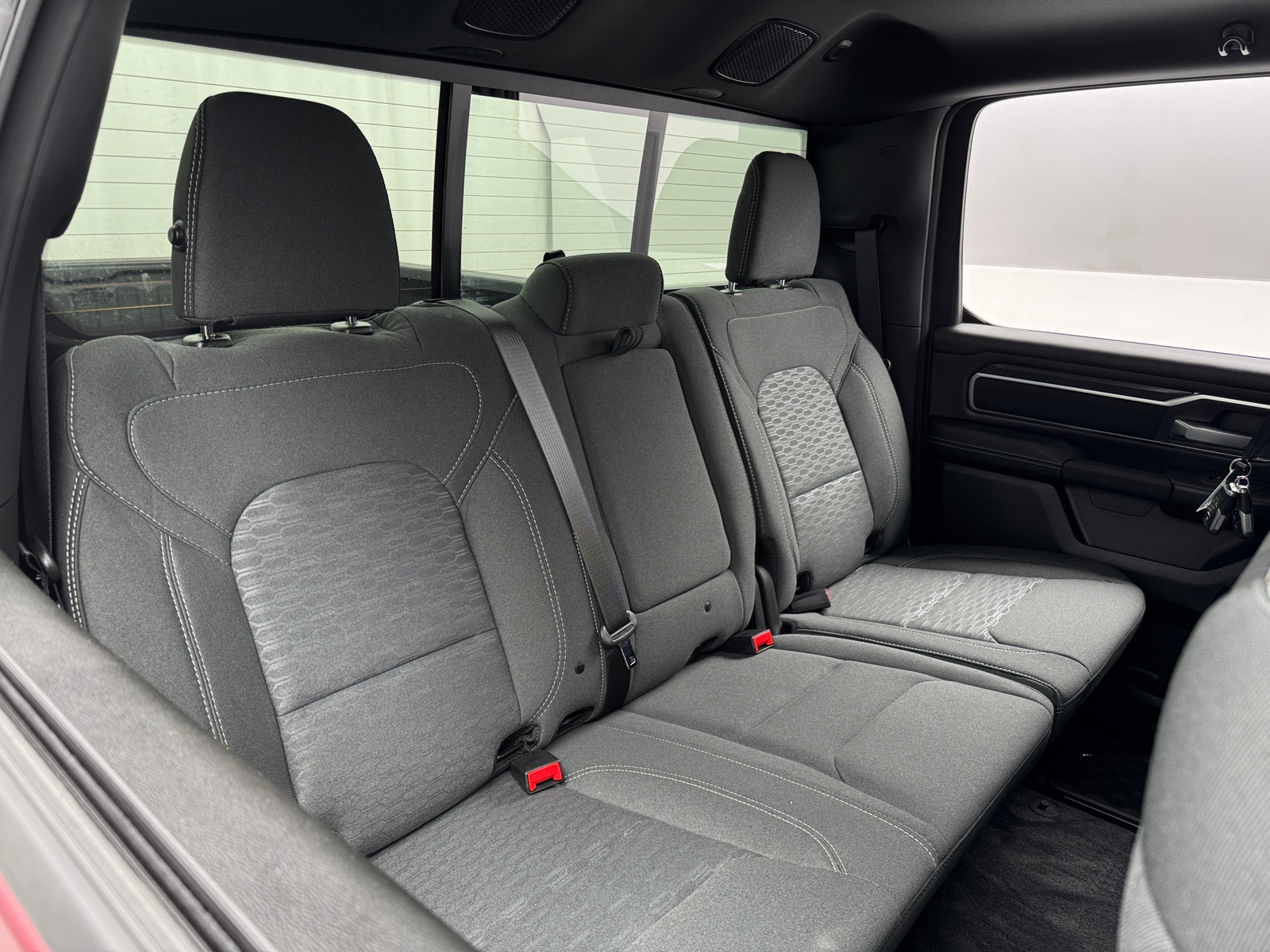 Thumbnail: 2025 RAM 1500 - 6