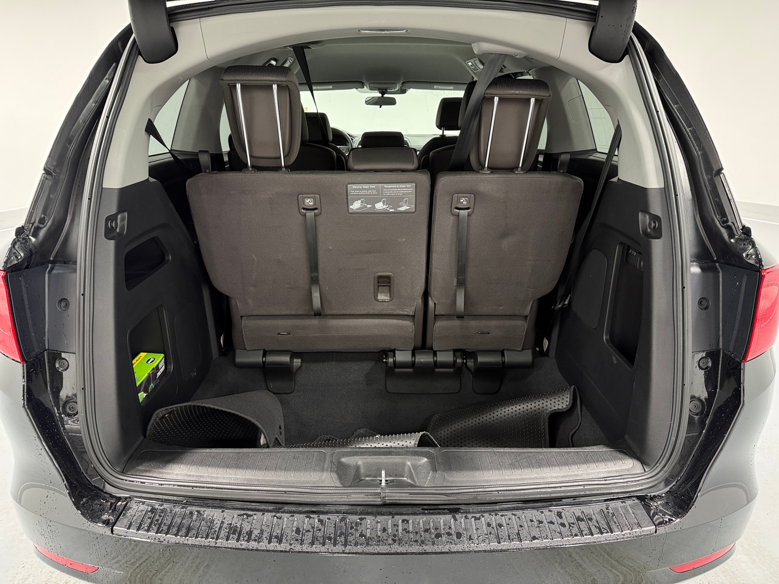 Thumbnail: 2018 Honda Odyssey - 7