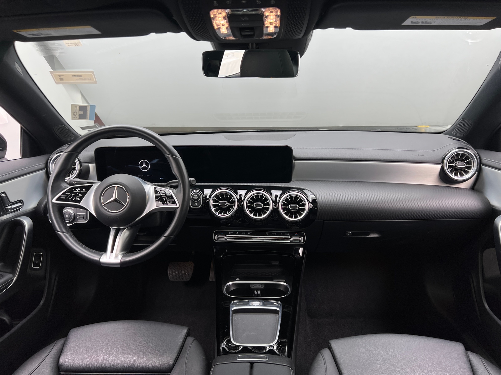 Thumbnail: 2025 Mercedes-Benz CLA - 2