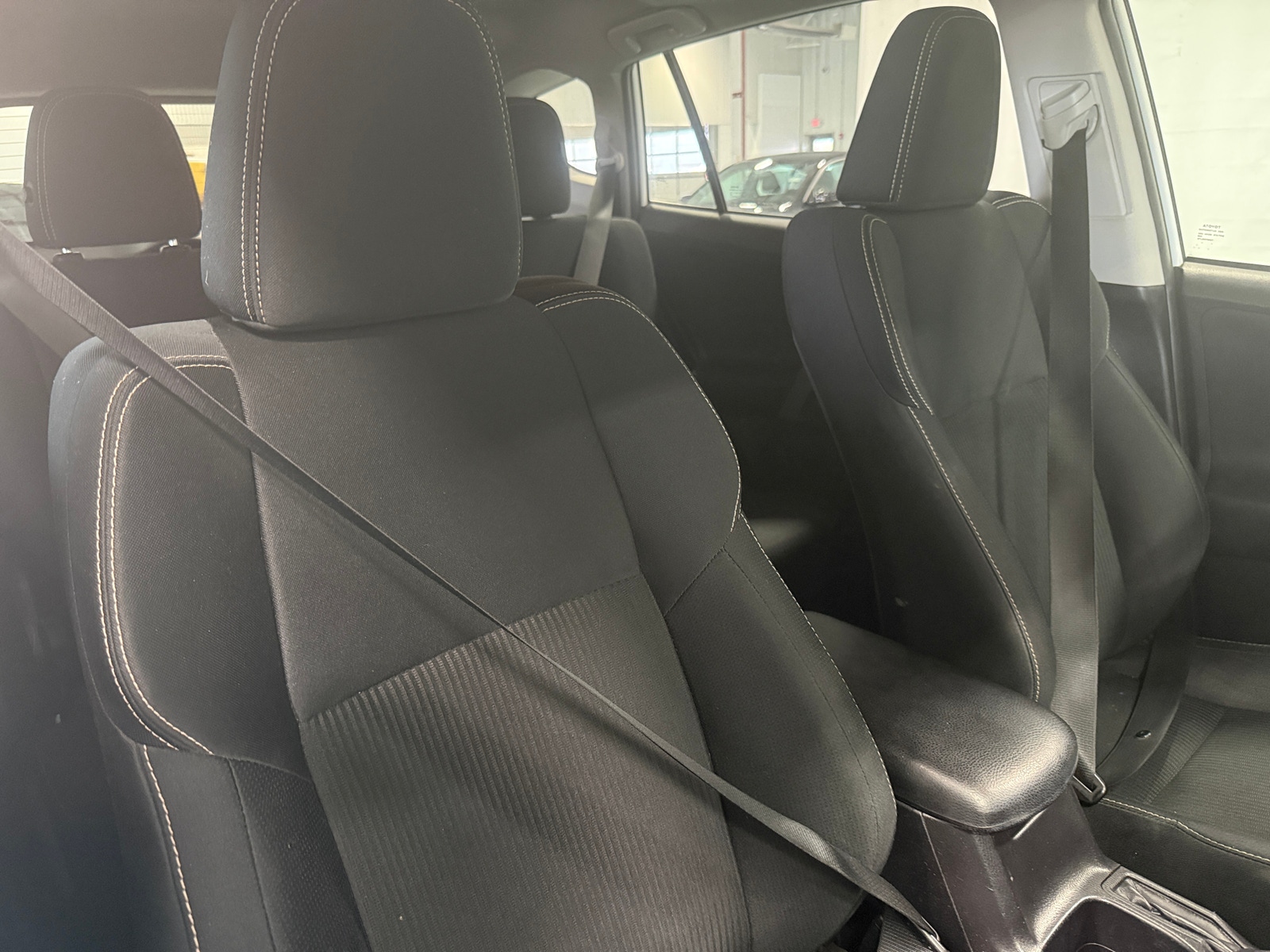 Thumbnail: 2015 Toyota RAV4 - 2