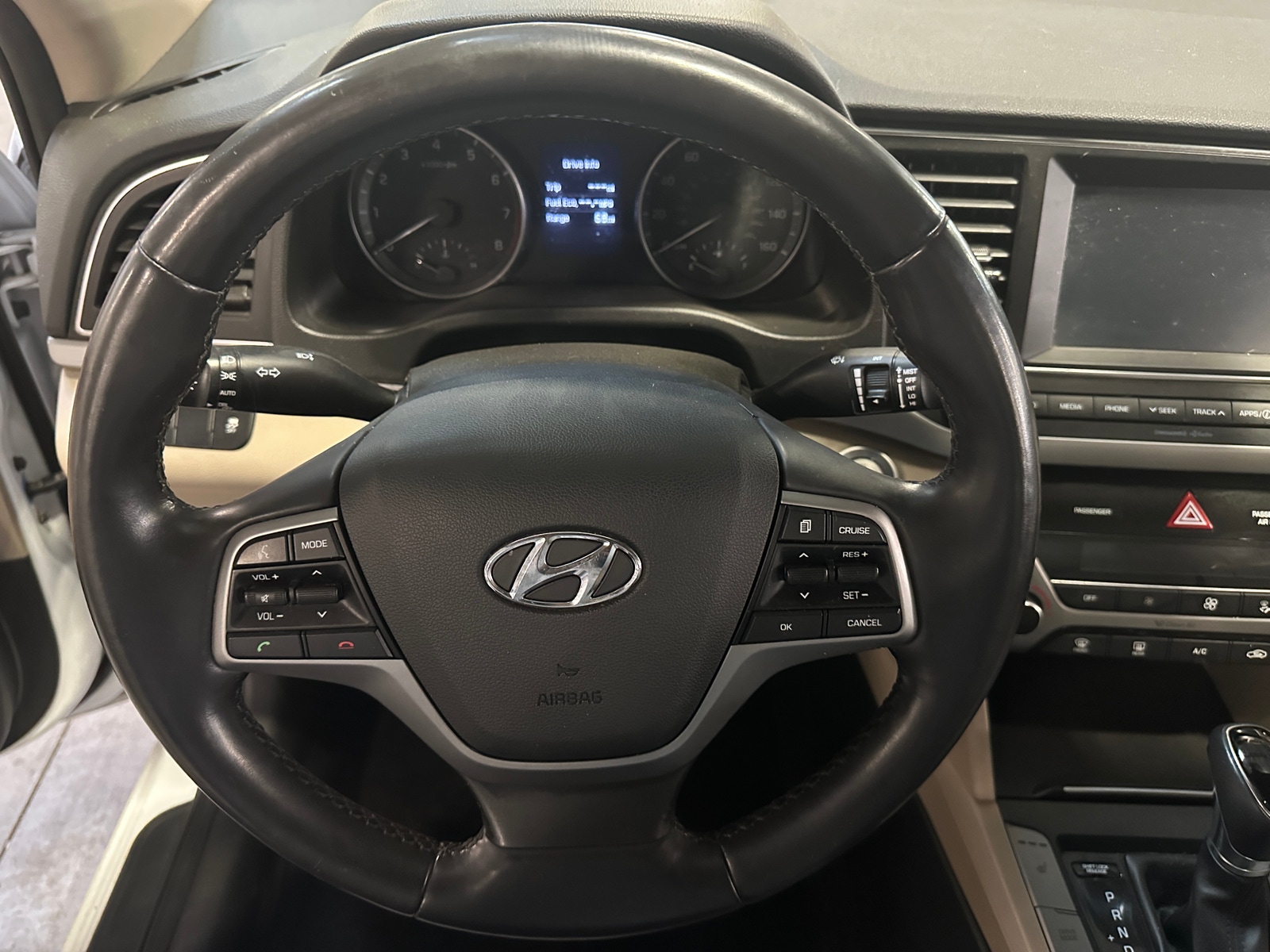 Thumbnail: 2017 Hyundai Elantra - 5