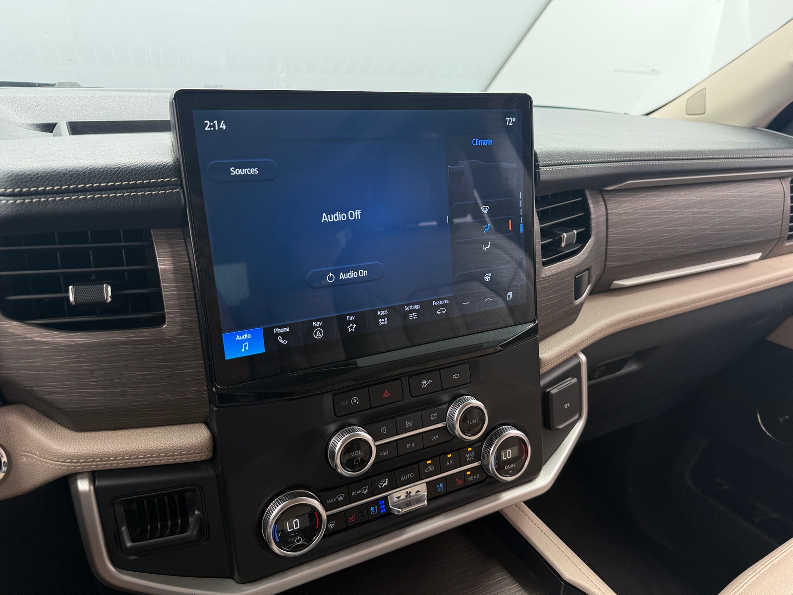 Thumbnail: 2024 Ford Expedition MAX - 3