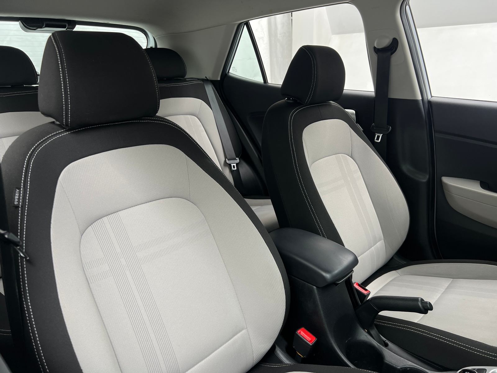 Thumbnail: 2021 Hyundai Venue - 2