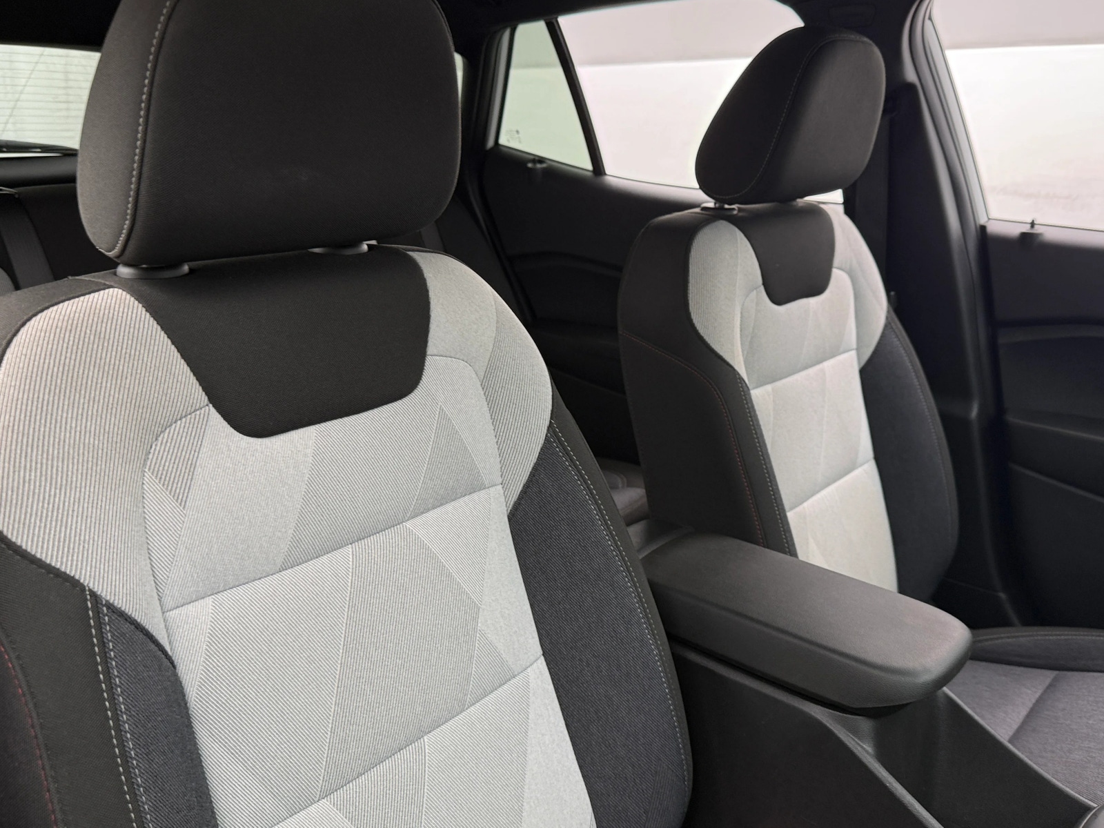 Thumbnail: 2024 Chevrolet Trax - 2