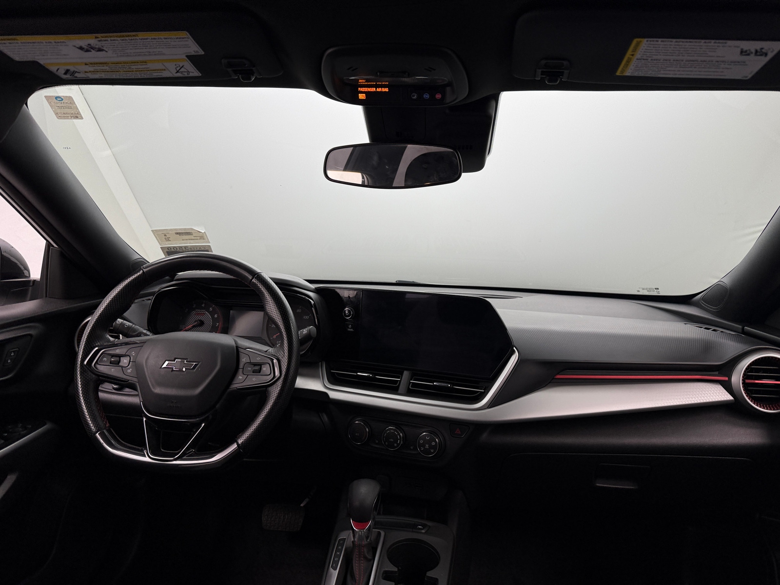 Thumbnail: 2024 Chevrolet Trax - 3