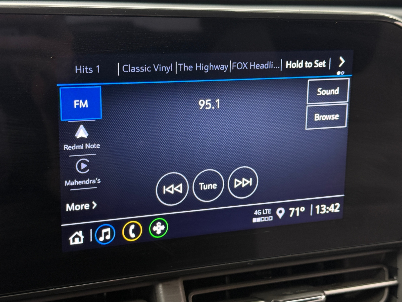 Thumbnail: 2024 Chevrolet Trax - 4