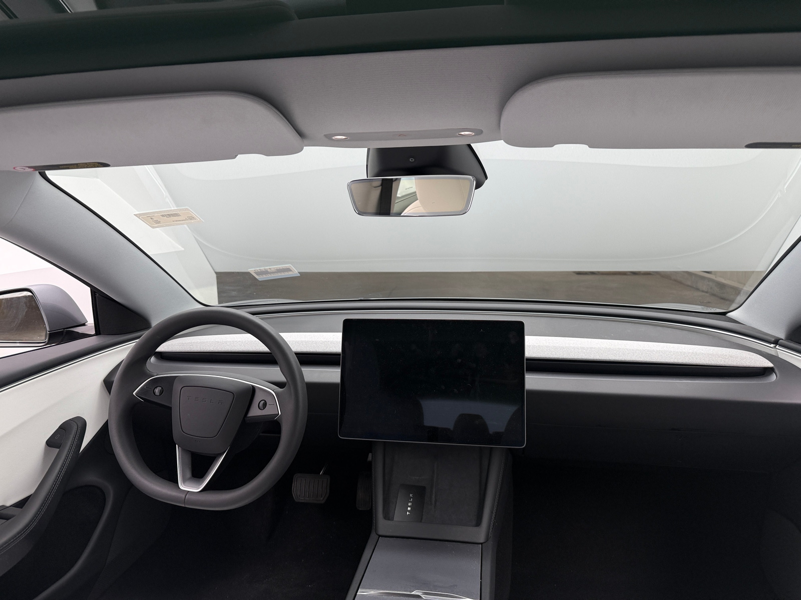 Thumbnail: 2024 Tesla Model 3 - 2