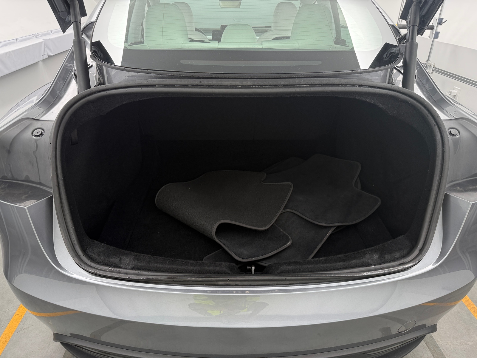 Thumbnail: 2024 Tesla Model 3 - 6